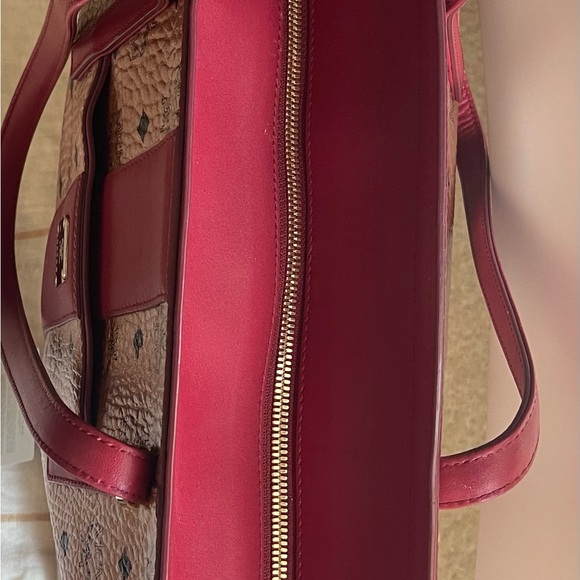 MCM large tote - Picture 2 of 2
